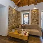 Elithea Villa Elíka