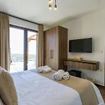 Villa Elithea *