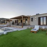 Elithea Villa Elíka